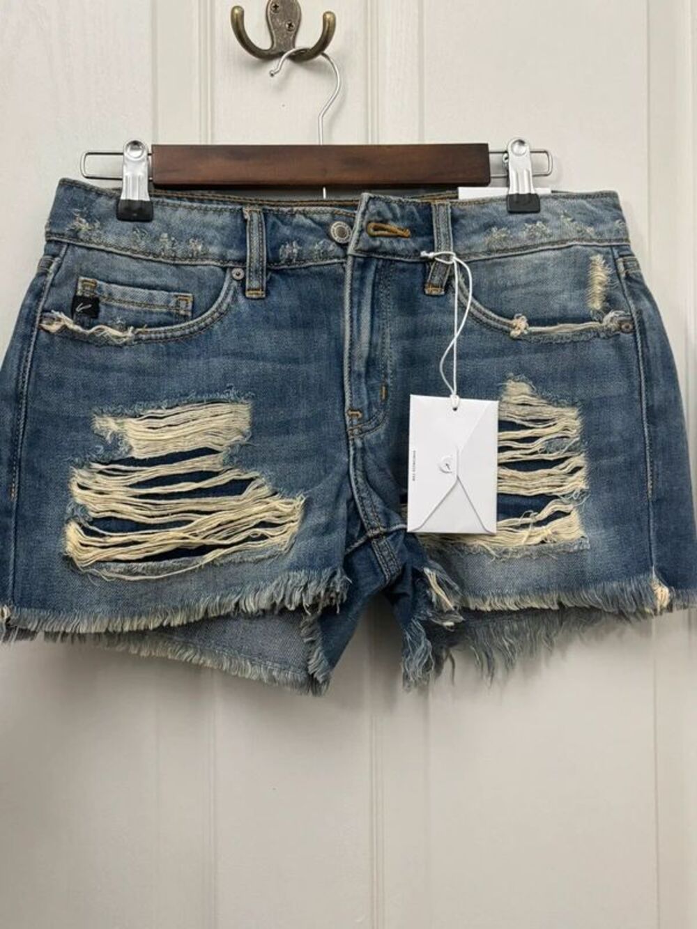 NWT KanCan Women’s Size 5/26 Distressed Denim Cutoff Shorts Frayed Hem
